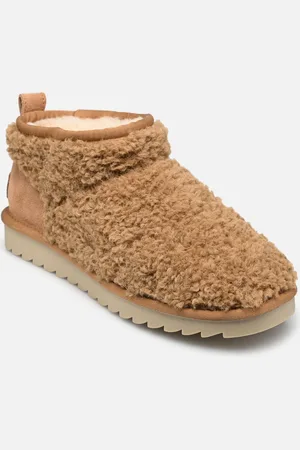 Colors of California Short winter boot in teddy by