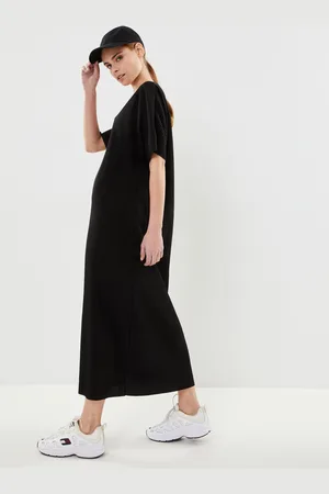 B YOUNG Bytrissa Dress - by