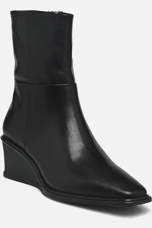 Vagabond AINO 5829-001 by