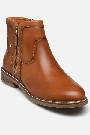 Pikolinos Aldaya W8J-8747 by