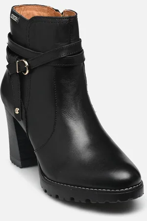 Pikolinos Connelly W7M-8806 by