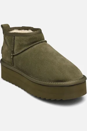 Colors of California Platfrom winter boot in suede by