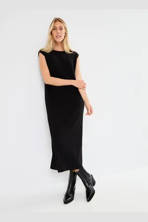 B YOUNG BYTRISSA DRESS 2 - by