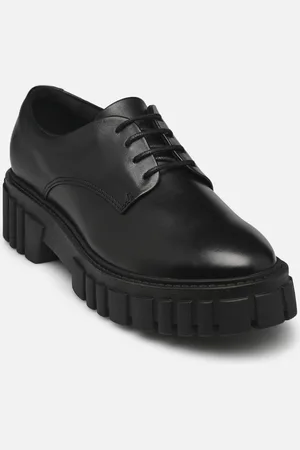 Clarks Page Walk by