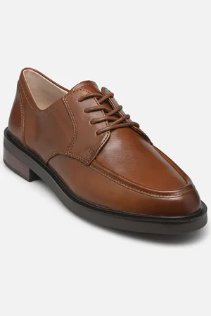 Caprice 23303-43 by