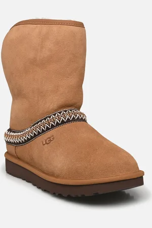 UGG W CLASSIC SHORT CRESCENT by