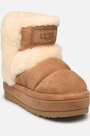 UGG W CLASSIC CHILLAPEAK by