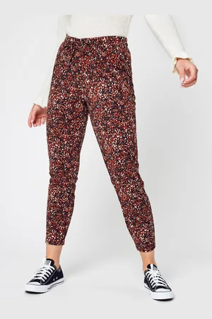B YOUNG Rizetta Crop Pants by