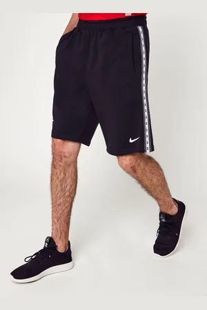 Nike M Sportswear Repeat French-Terry Short by