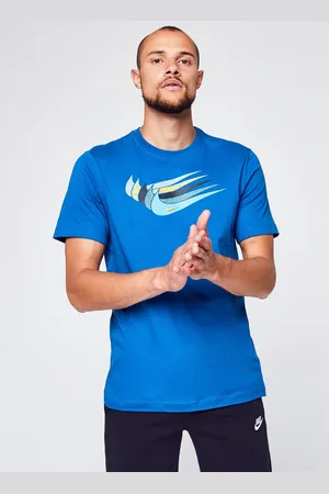 Nike M Sportswear 12 Mo Swoosh T-Shirt by
