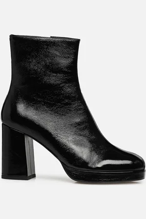 Sarenza Lola H22 by