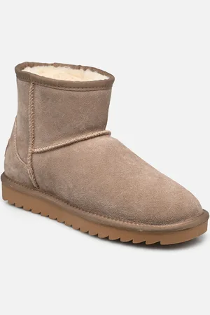 Colors of California Winter Boot in suede by
