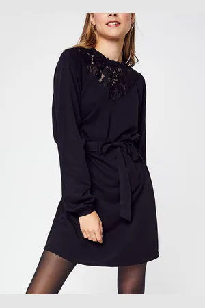 VILA VISUVITA L/S LACE DRESS /SU - NOOS by