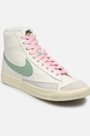 Nike Blazer Mid 