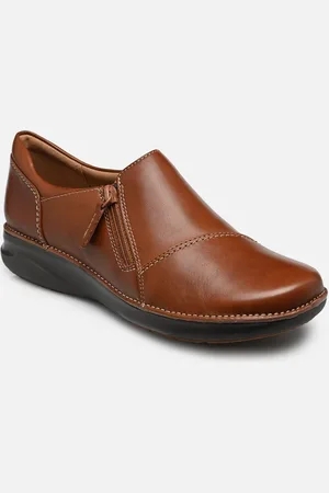 Clarks Appley Zip by