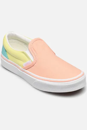 Vans UY Classic Slip-On by