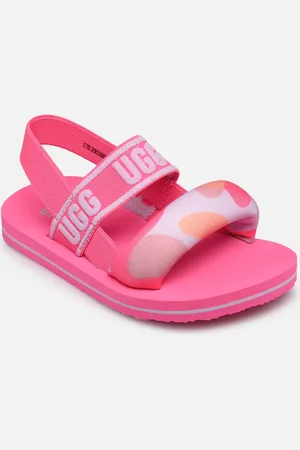 UGG By