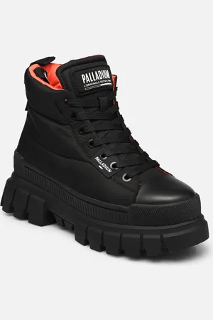 Palladium REVOLT BOOT OVERCUSH W by