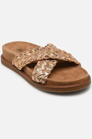 Anamaia Buzz by