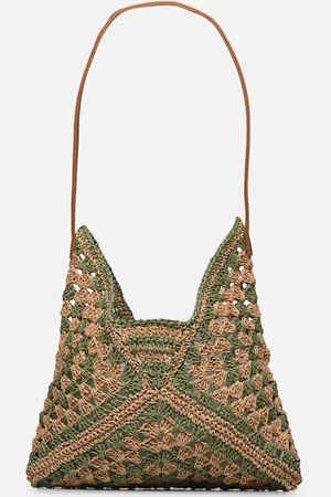 Molly Bracken BA147DE by