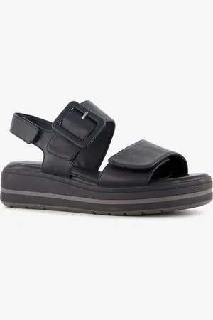 Soft Line Dames sandalen met sleehak zwart