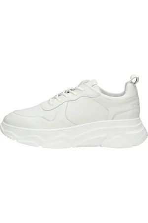 Red Rag Women Low Cut Sneaker