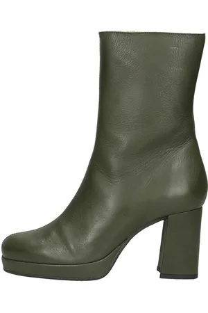 TANGO Nadine 5