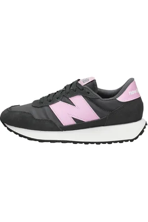 New Balance 237