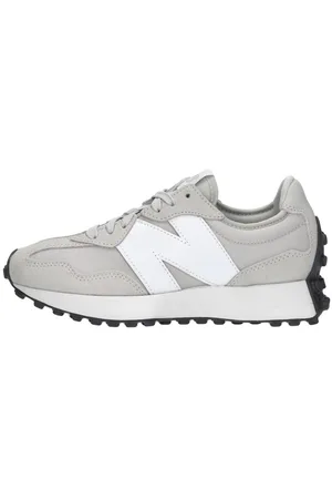 New Balance 327