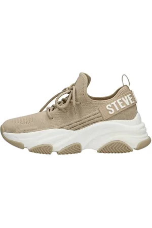 Steve Madden Protege