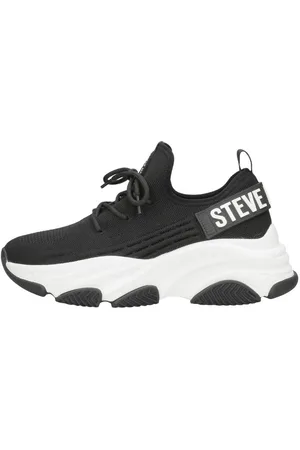 Steve Madden Protege