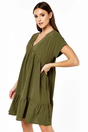 Gini London V-hals gelaagde mini gesmokte jurk