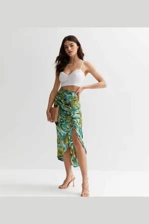 Gini London Groene midi-rok met ruches aan de voorkant en tropische print