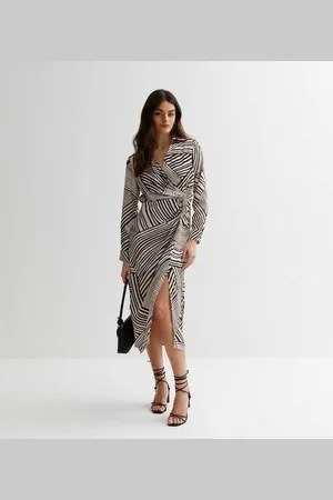 Gini London Midi-wikkeljurk met geoprint kraag