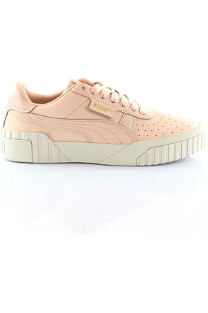 PUMA Cali Emboss Cream Tan Leather Low Lace Up Damestrainers 369734 01