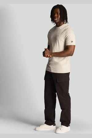 Lyle & Scott Effen creme T-shirt met geborduurd logo