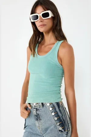 No Matter What Apparel Mouwloze Wick Top