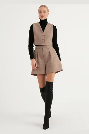 HERITA Kort vest met knopen