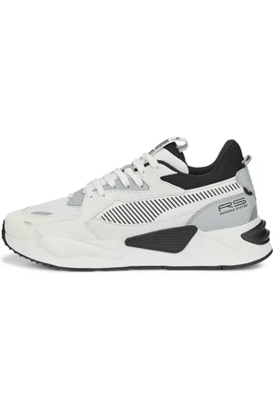 PUMA Unisex RS-Z Reinvention Sneakers