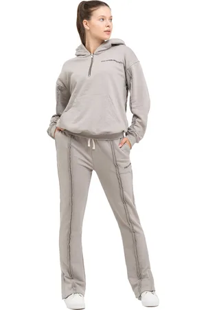 Tom Barron Dames trainingspak met kwart rits en logo in oversize