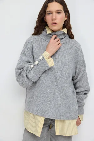 No Matter What Apparel Bosphorus Knit Trui met Knoopdetail