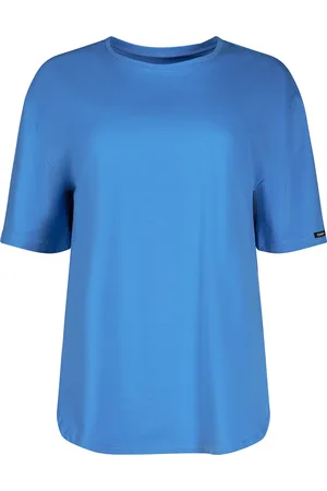 Bench T-shirt bank