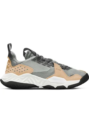 Nike Jordan Delta Damestrainers