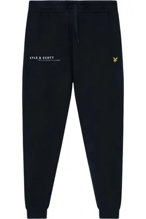 Fred Perry Lyle & Scott marineblauwe joggingbroek met gecoordineerde print