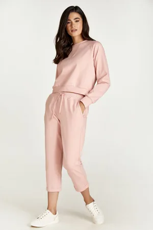Conquista Roze Cropped Sweatpants