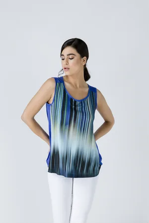 Conquista Mouwloze Print Top
