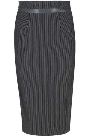 Conquista Zwarte kokerrok met hoge taille en leren details