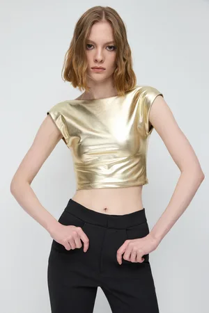 No Matter What Apparel Glanzende Mouwloze Basis Crop Top