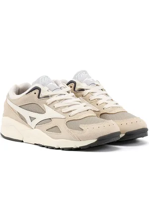 Mizuno Sky Medal S Zand/Kaki Sportschoenen