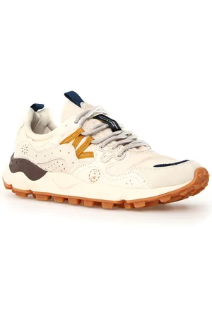 Flower Mountain Yamano 3 Universal Works Witte Sneakers